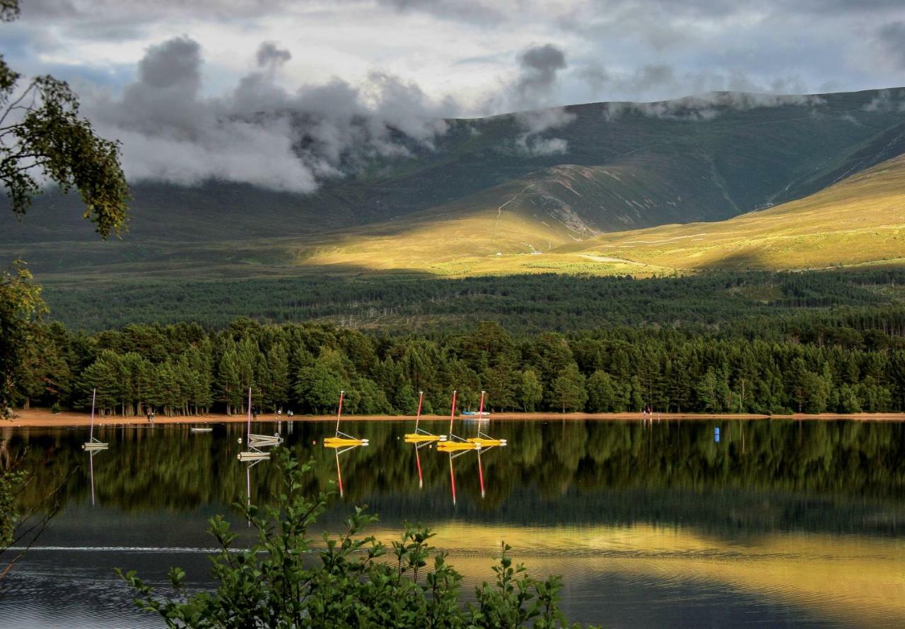 Tigh Na Lochan Aviemore Bagian luar foto